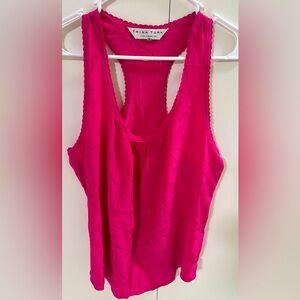 Trina Turk Fuchsia Barbie Pink 100% Silk Scalloped Hem Razor Tank top Women’s M